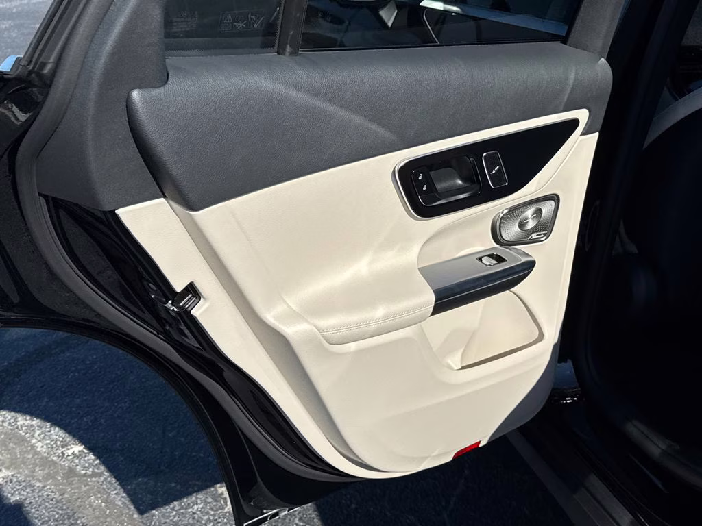 2026 Black Mercedes-Benz GLC GLC 300 RWD SUV