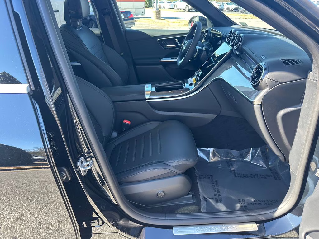 2026 Black Mercedes-Benz GLC GLC 300 RWD SUV