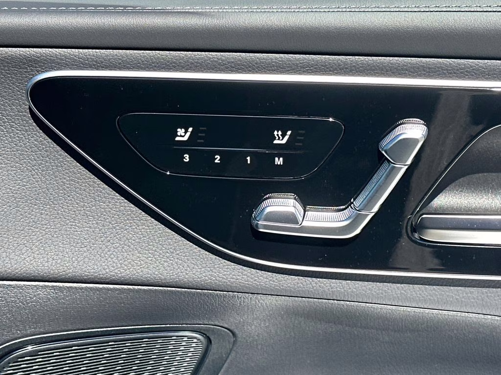 2026 Black Mercedes-Benz GLC GLC 300 RWD SUV