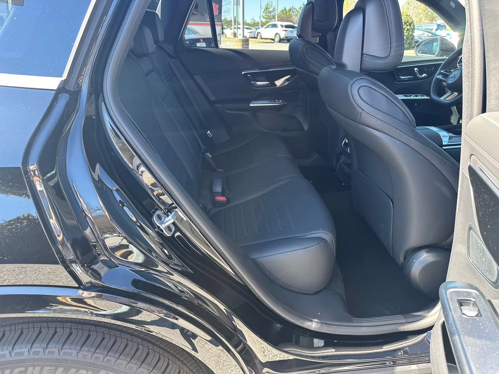 2026 Black Mercedes-Benz GLC GLC 300 RWD SUV