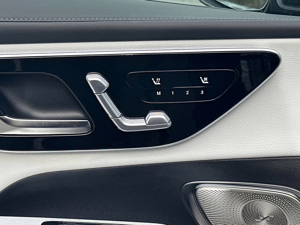 2026 Black Mercedes-Benz GLC GLC 300 RWD SUV