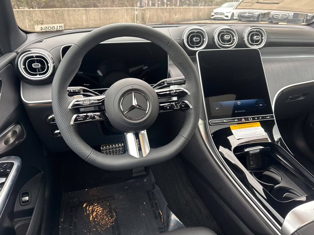 2026 111/885white Mercedes-Benz GLC GLC 300 RWD SUV