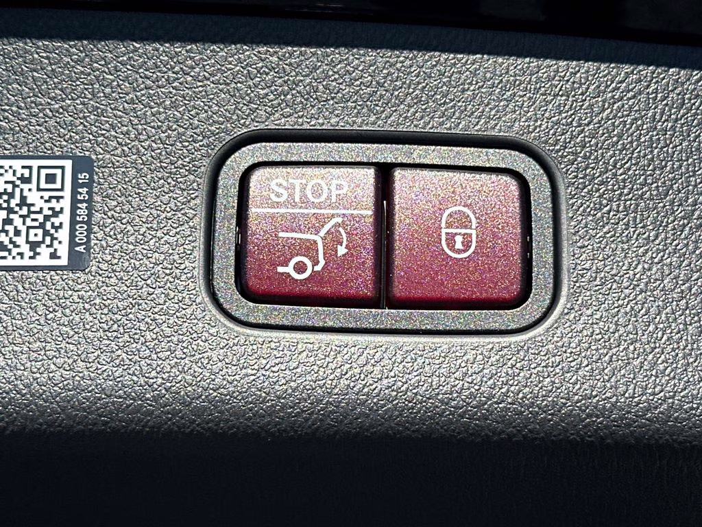 2026 Black Mercedes-Benz GLC GLC 300 RWD SUV