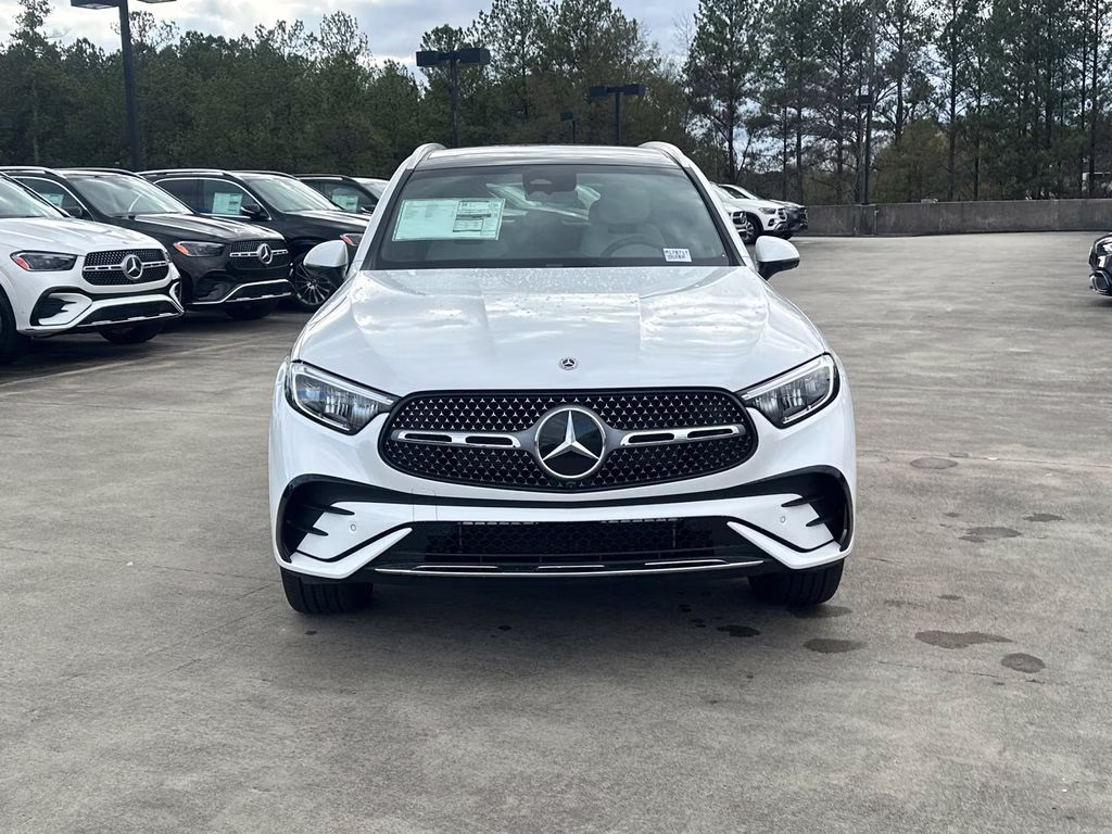 2026 118/885white Mercedes-Benz GLC GLC 300 AWD SUV