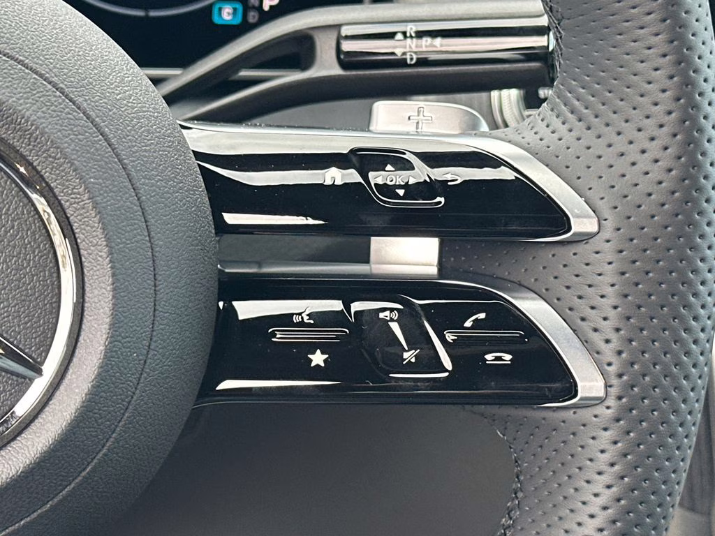 2026 118/885white Mercedes-Benz GLC GLC 300 AWD SUV