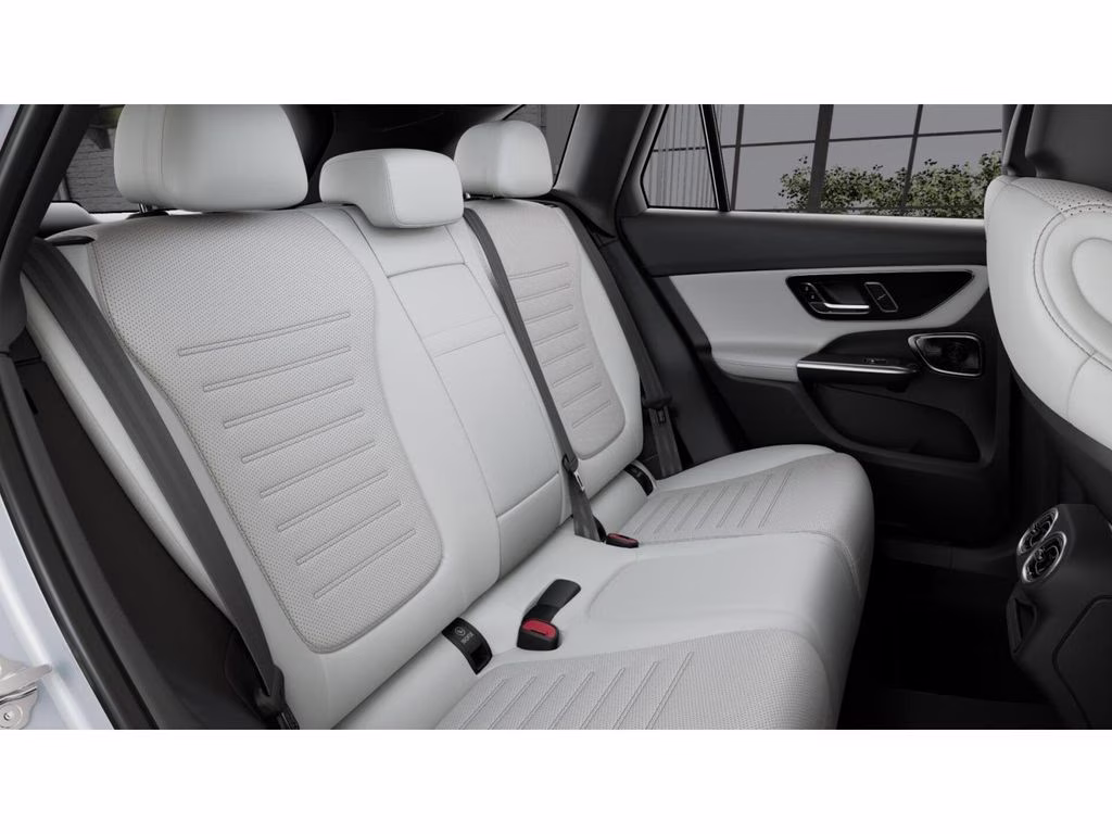 2026 118/885white Mercedes-Benz GLC GLC 300 AWD SUV