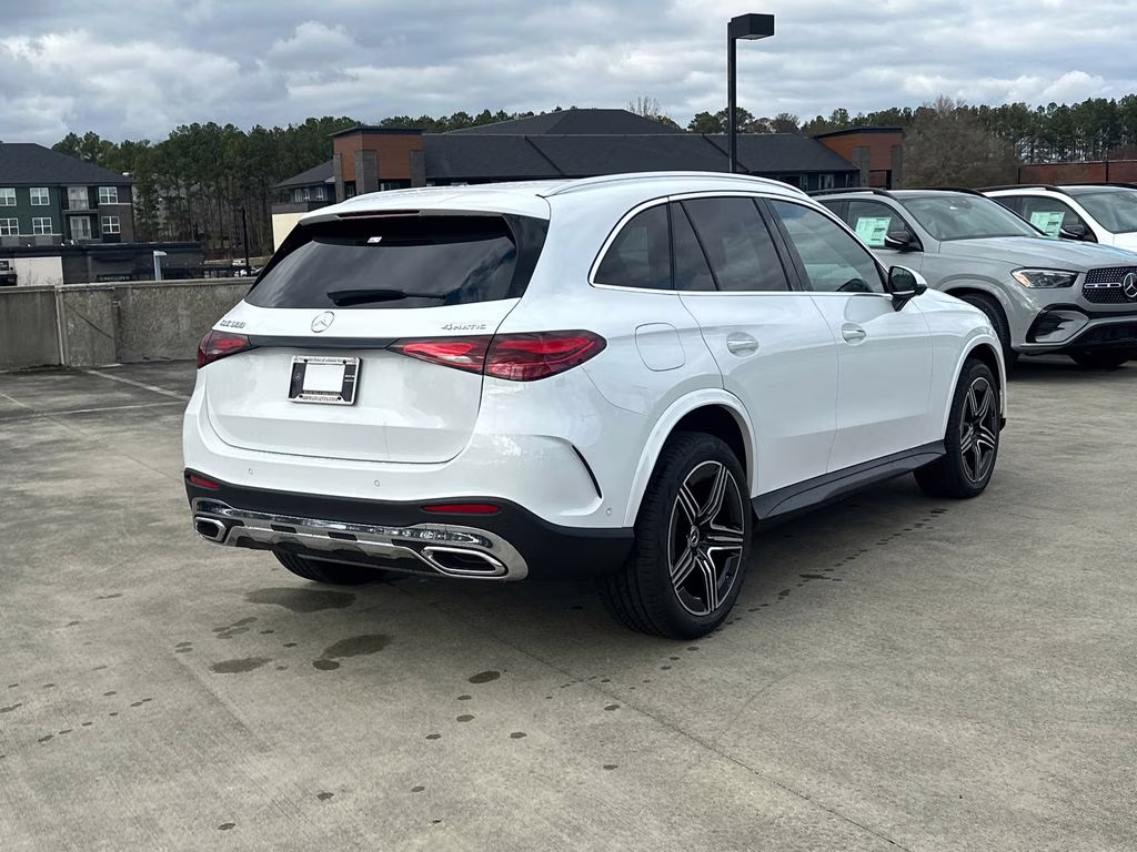 2026 118/885white Mercedes-Benz GLC GLC 300 AWD SUV