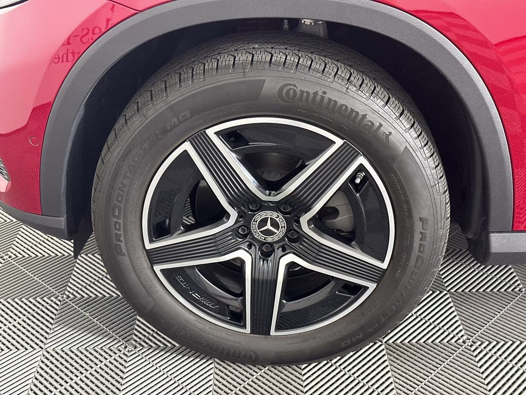 2026 MANUFAKTUR Patagonia Red Metallic Mercedes-Benz GLC GLC 300 AWD SUV