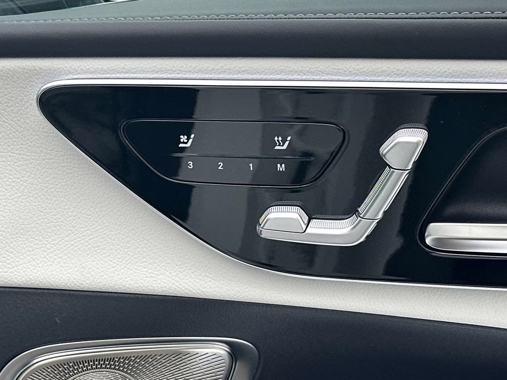 2026 Polar White Mercedes-Benz GLC GLC 300 AWD SUV