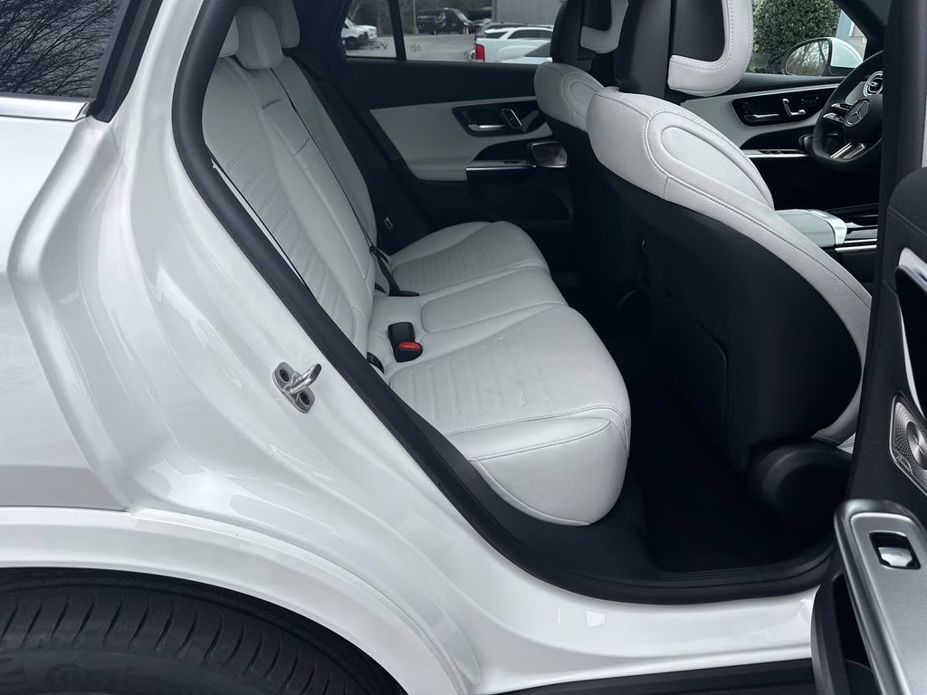 2026 Polar White Mercedes-Benz GLC GLC 300 AWD SUV