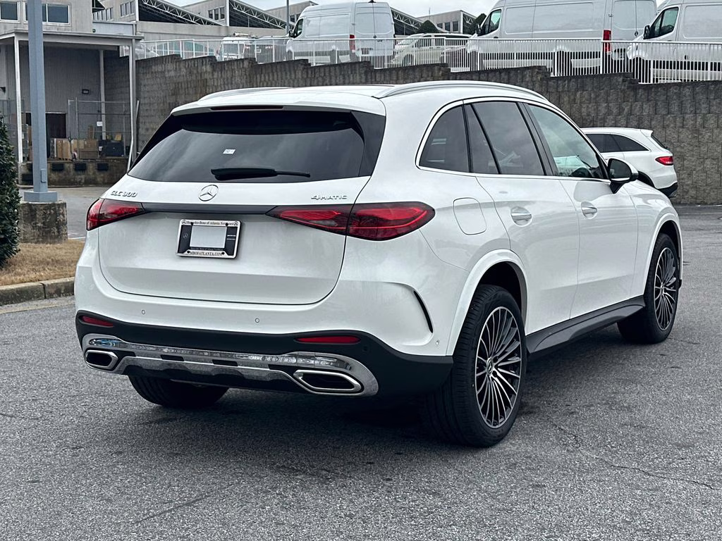 2026 Polar White Mercedes-Benz GLC GLC 300 AWD SUV