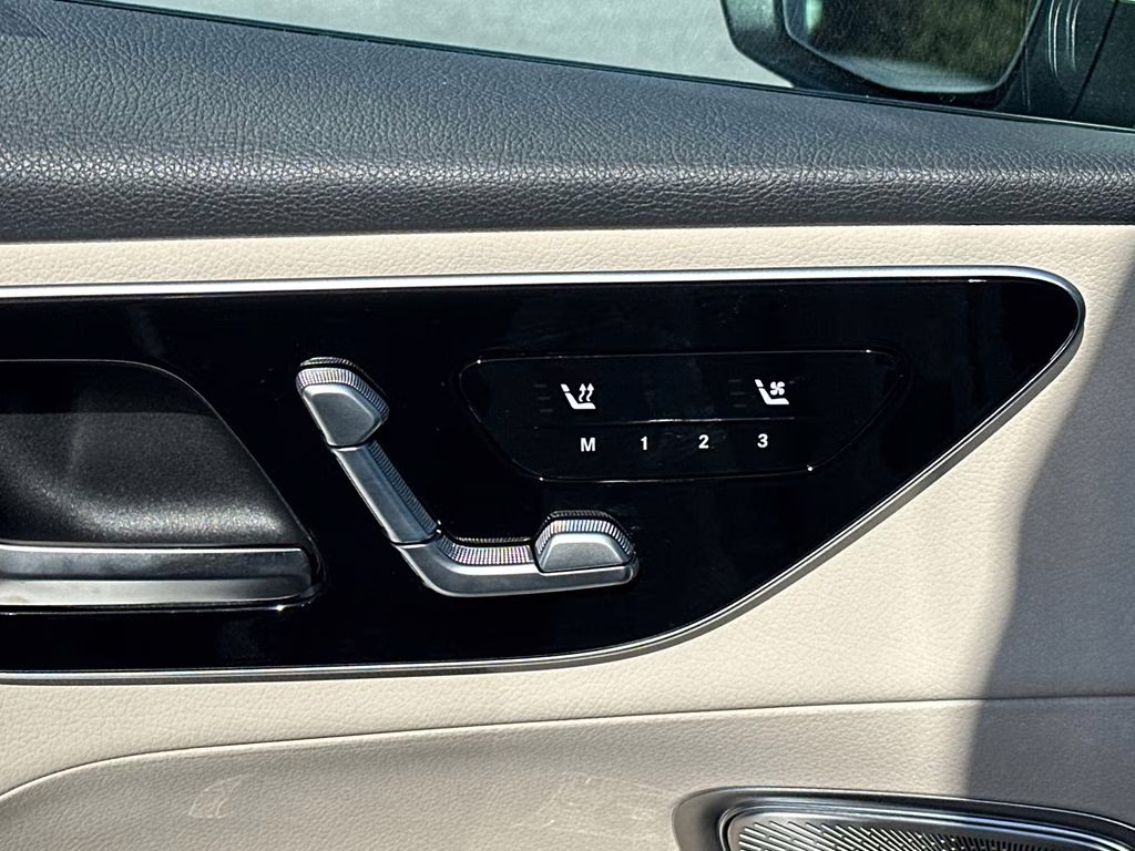 2026 Polar White Mercedes-Benz GLC GLC 300 AWD SUV