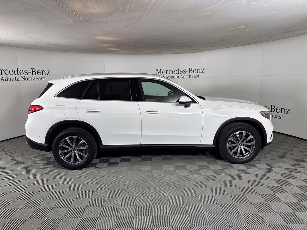 2026 Polar White Mercedes-Benz GLC GLC 300 AWD SUV