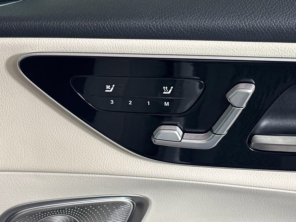 2026 Polar White Mercedes-Benz GLC GLC 300 AWD SUV