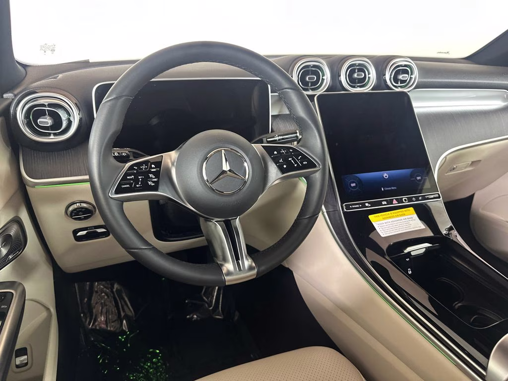 2026 Polar White Mercedes-Benz GLC GLC 300 AWD SUV