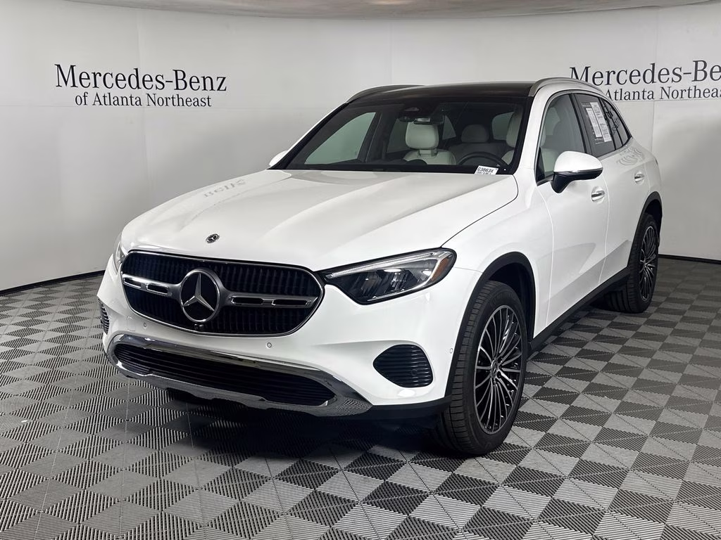 2026 Polar White Mercedes-Benz GLC GLC 300 AWD SUV