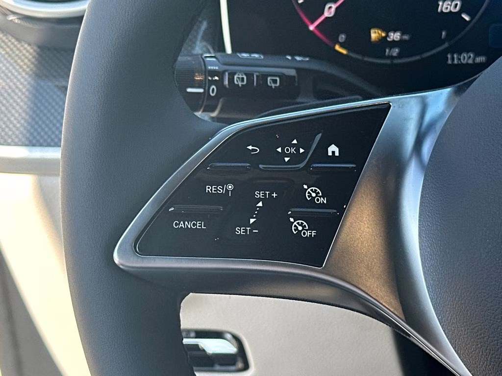 2026 105/149white Mercedes-Benz GLC GLC 300 AWD SUV