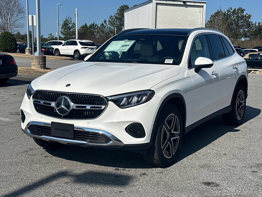 2026 105/149white Mercedes-Benz GLC GLC 300 AWD SUV