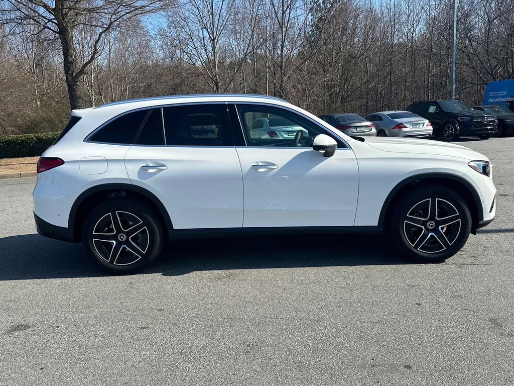 2026 105/149white Mercedes-Benz GLC GLC 300 AWD SUV