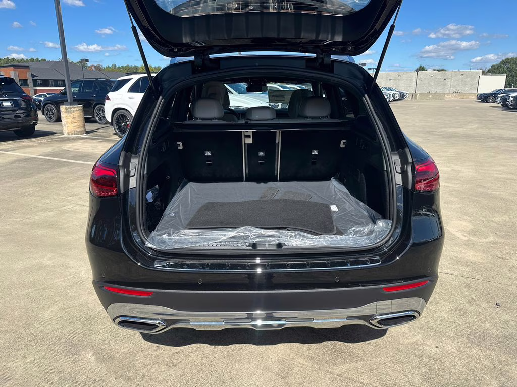 2026 Obsidian Mercedes-Benz GLC GLC 300 AWD SUV