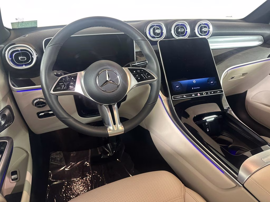 2026 Obsidian Black Metallic Mercedes-Benz GLC GLC 300 AWD SUV