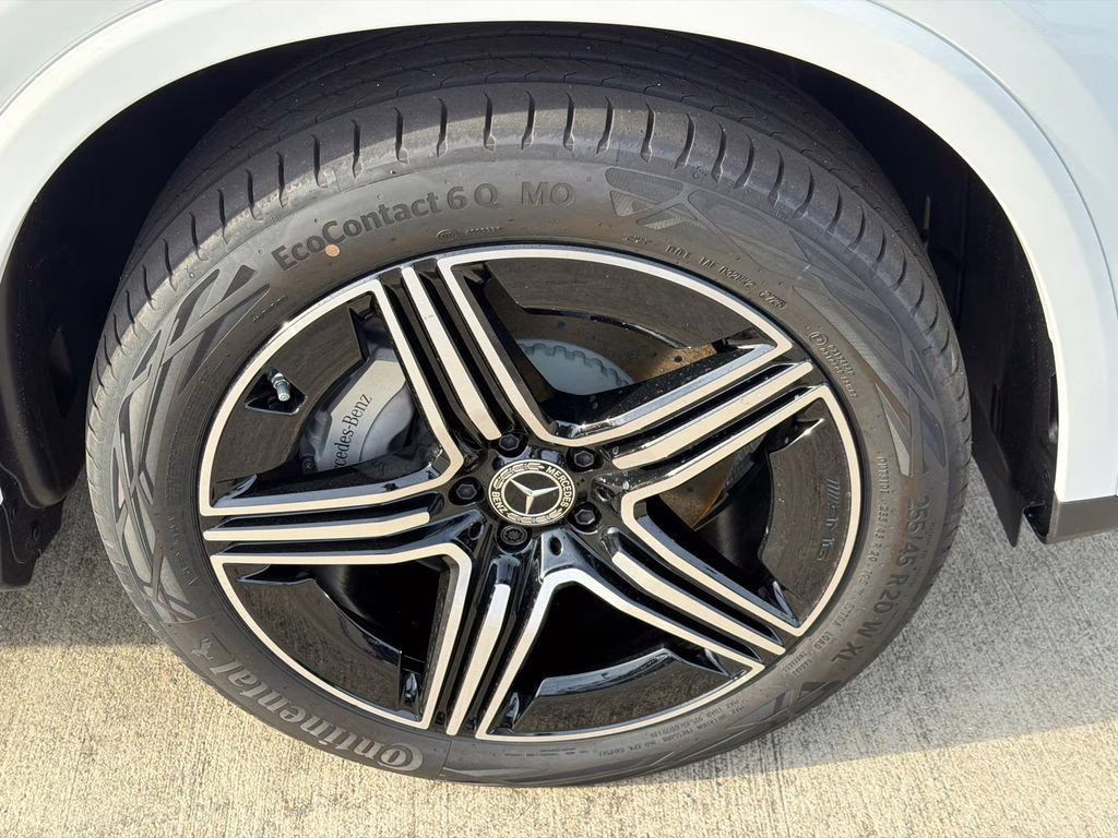 2026 Polar White Mercedes-Benz GLC GLC 300 AWD SUV