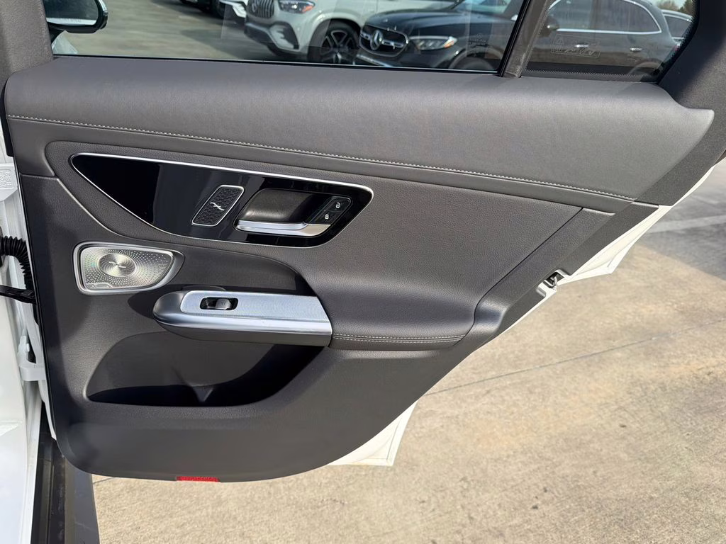 2026 Polar White Mercedes-Benz GLC GLC 300 AWD SUV