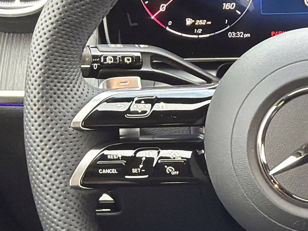 2026 Polar White Mercedes-Benz GLC GLC 300 AWD SUV