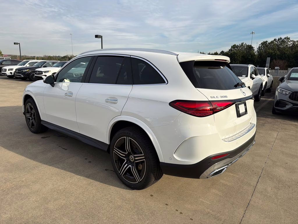 2026 Polar White Mercedes-Benz GLC GLC 300 AWD SUV