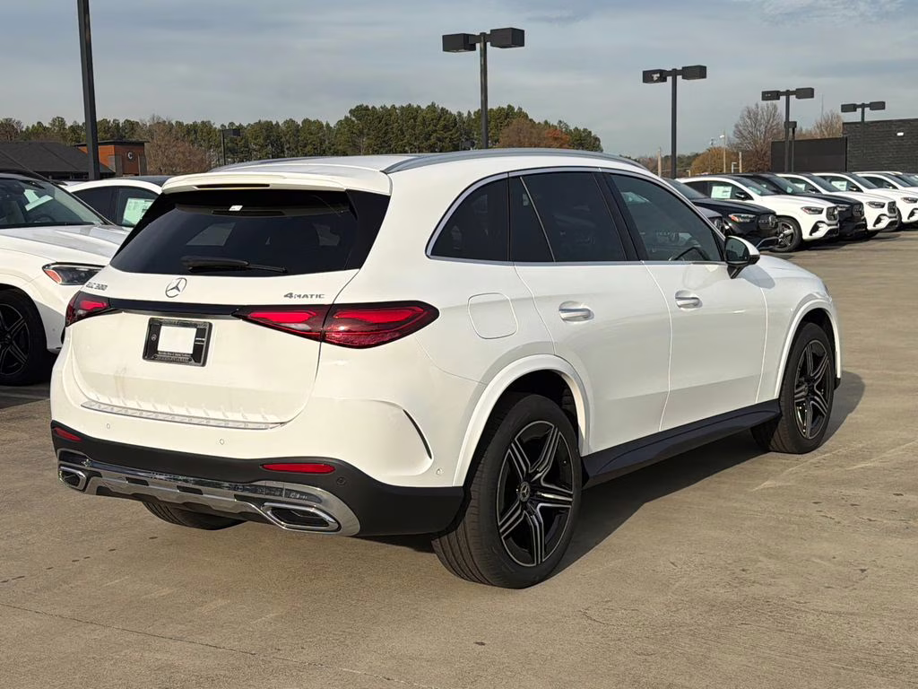2026 Polar White Mercedes-Benz GLC GLC 300 AWD SUV