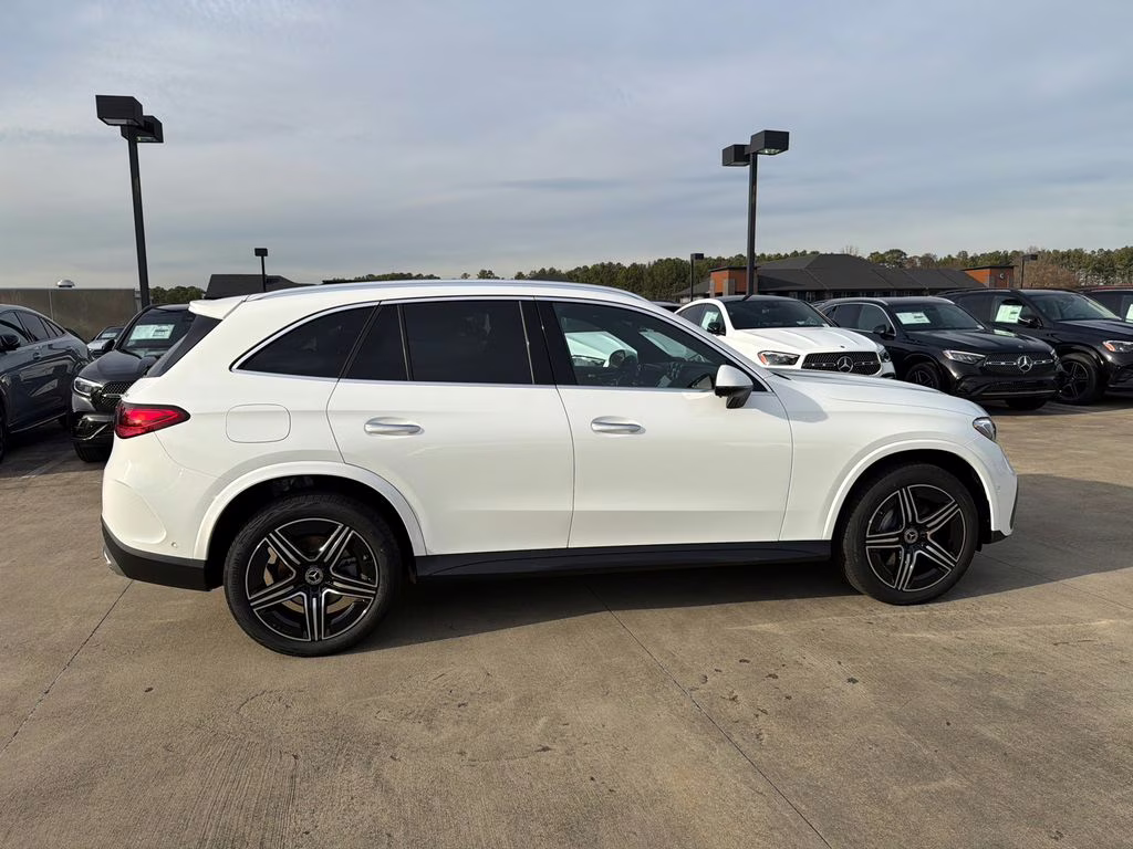 2026 Polar White Mercedes-Benz GLC GLC 300 AWD SUV