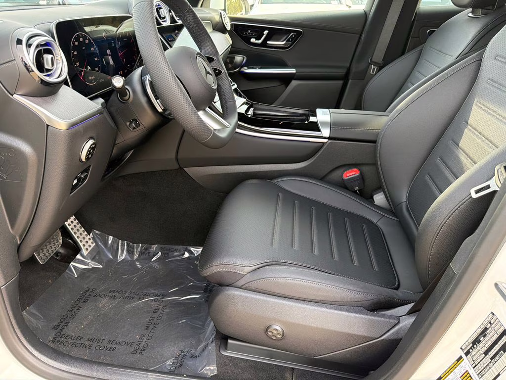 2026 Polar White Mercedes-Benz GLC GLC 300 AWD SUV