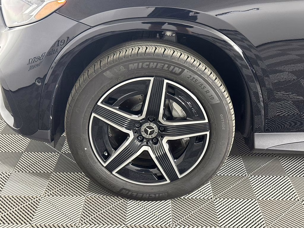 2026 Black Mercedes-Benz GLC GLC 300 AWD SUV