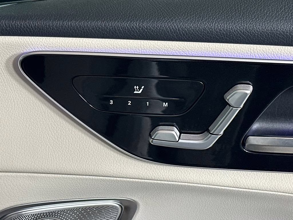 2026 Polar White Mercedes-Benz GLC GLC 300 AWD SUV