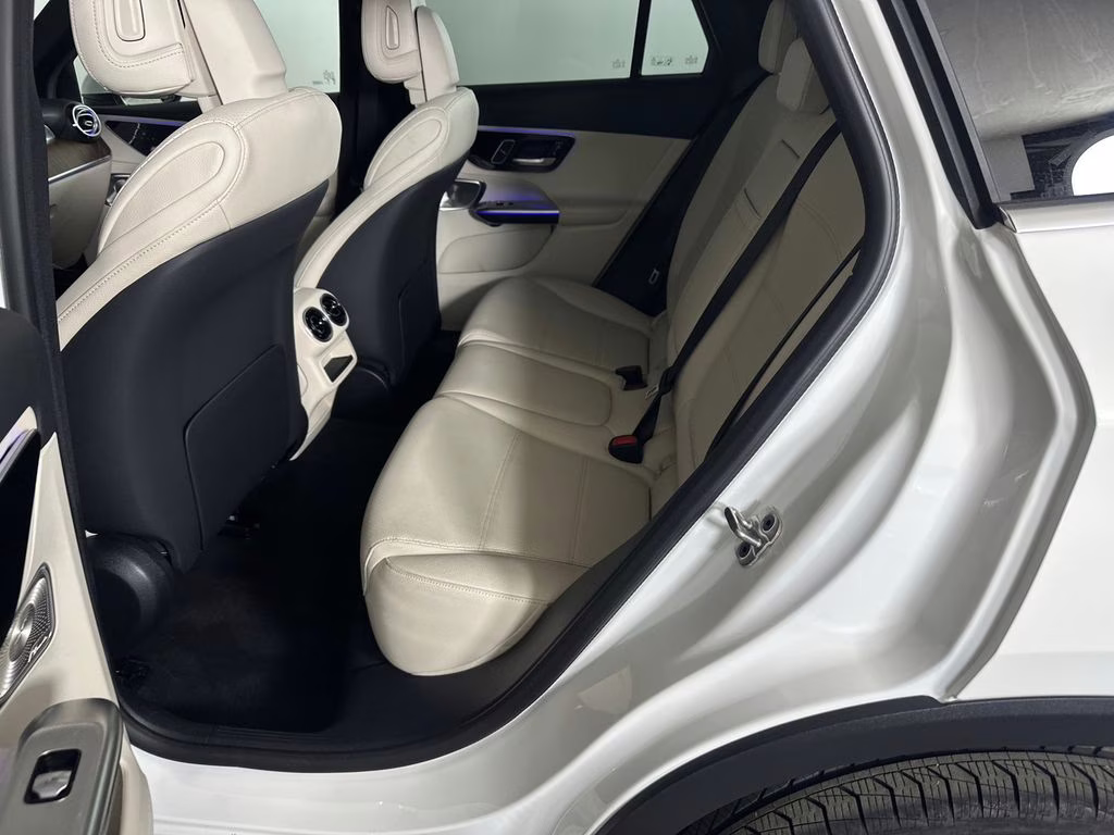 2026 Polar White Mercedes-Benz GLC GLC 300 AWD SUV