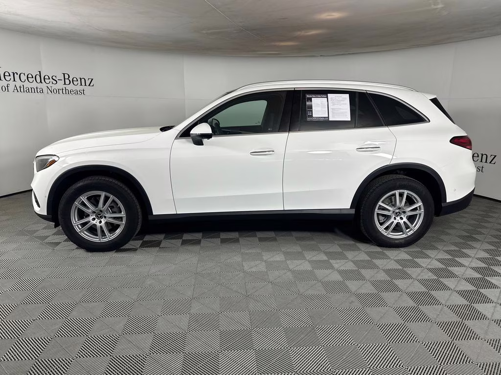 2026 Polar White Mercedes-Benz GLC GLC 300 AWD SUV