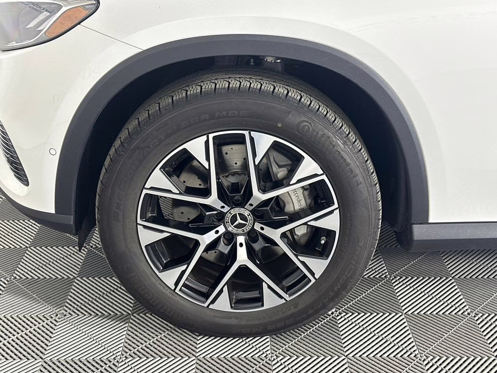 2026 Polar White Mercedes-Benz GLC GLC 350e AWD SUV