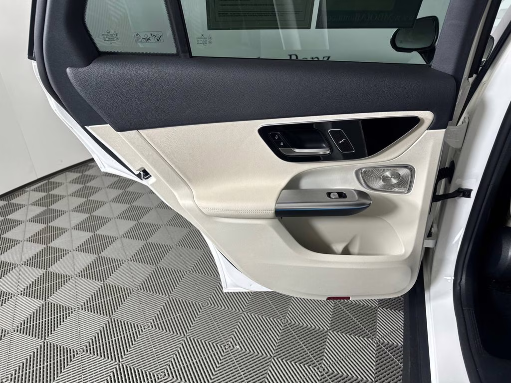 2026 Polar White Mercedes-Benz GLC GLC 350e AWD SUV