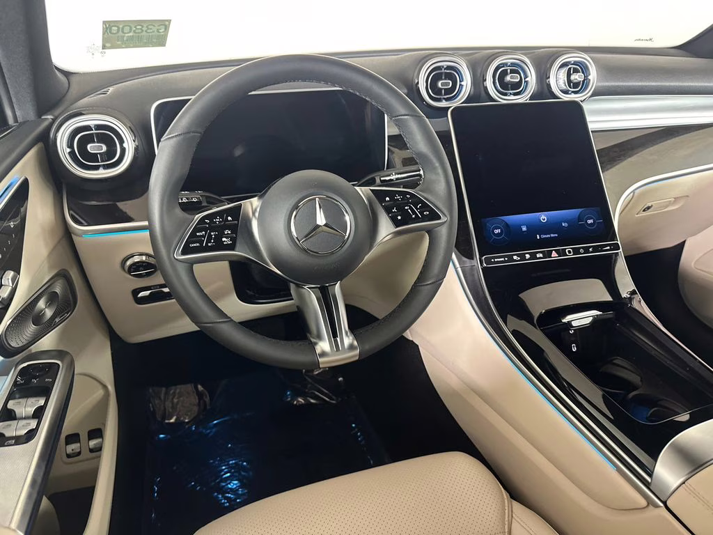 2026 Polar White Mercedes-Benz GLC GLC 350e AWD SUV