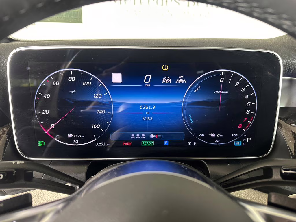 2026 Polar White Mercedes-Benz GLC GLC 350e AWD SUV