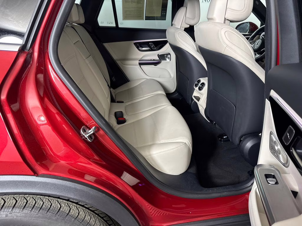 2026 MANUFAKTUR Patagonia Red Metallic Mercedes-Benz GLC GLC 350e AWD SUV