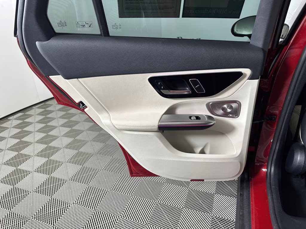 2026 MANUFAKTUR Patagonia Red Metallic Mercedes-Benz GLC GLC 350e AWD SUV