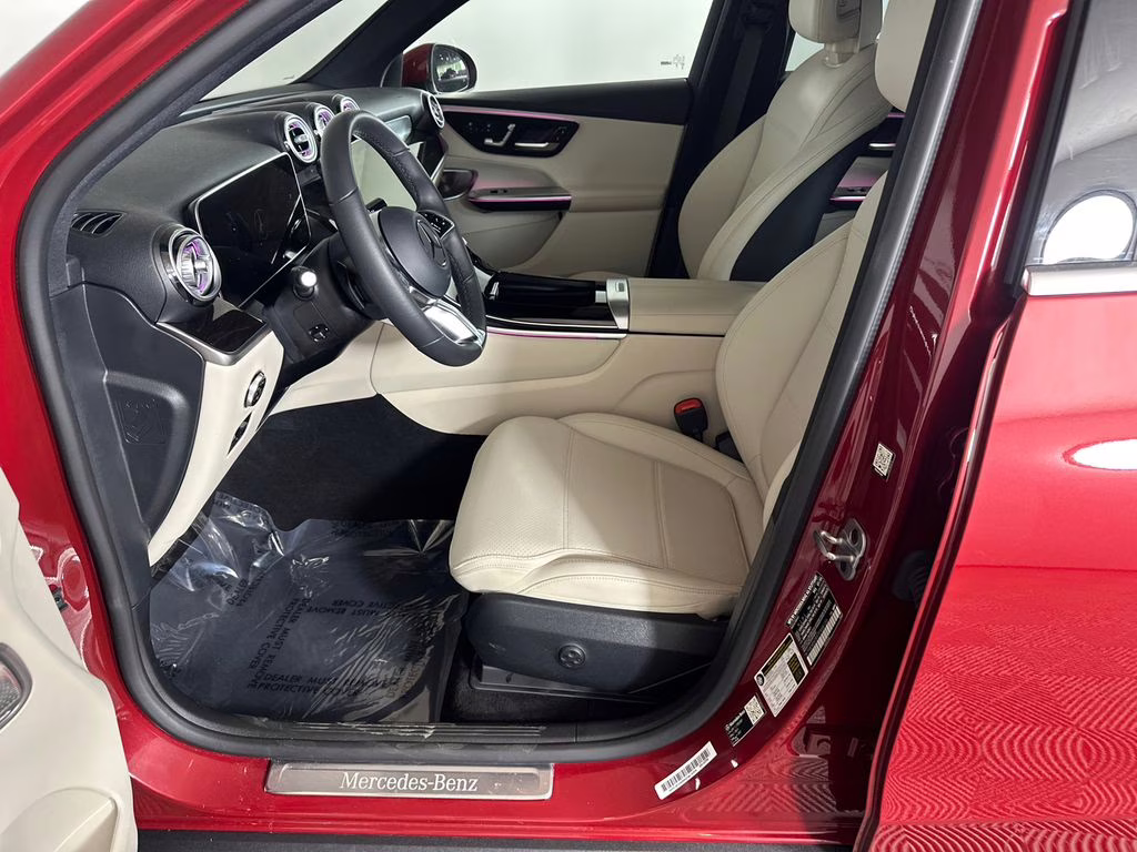 2026 MANUFAKTUR Patagonia Red Metallic Mercedes-Benz GLC GLC 350e AWD SUV