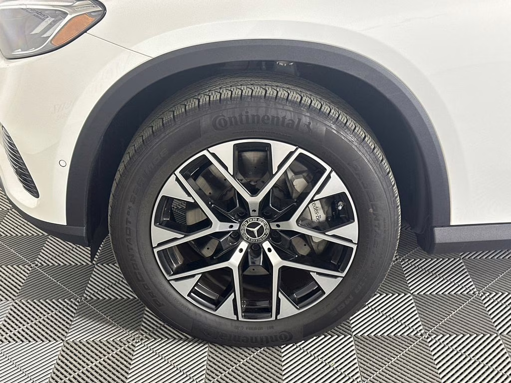 2026 Polar White Mercedes-Benz GLC GLC 350e AWD SUV
