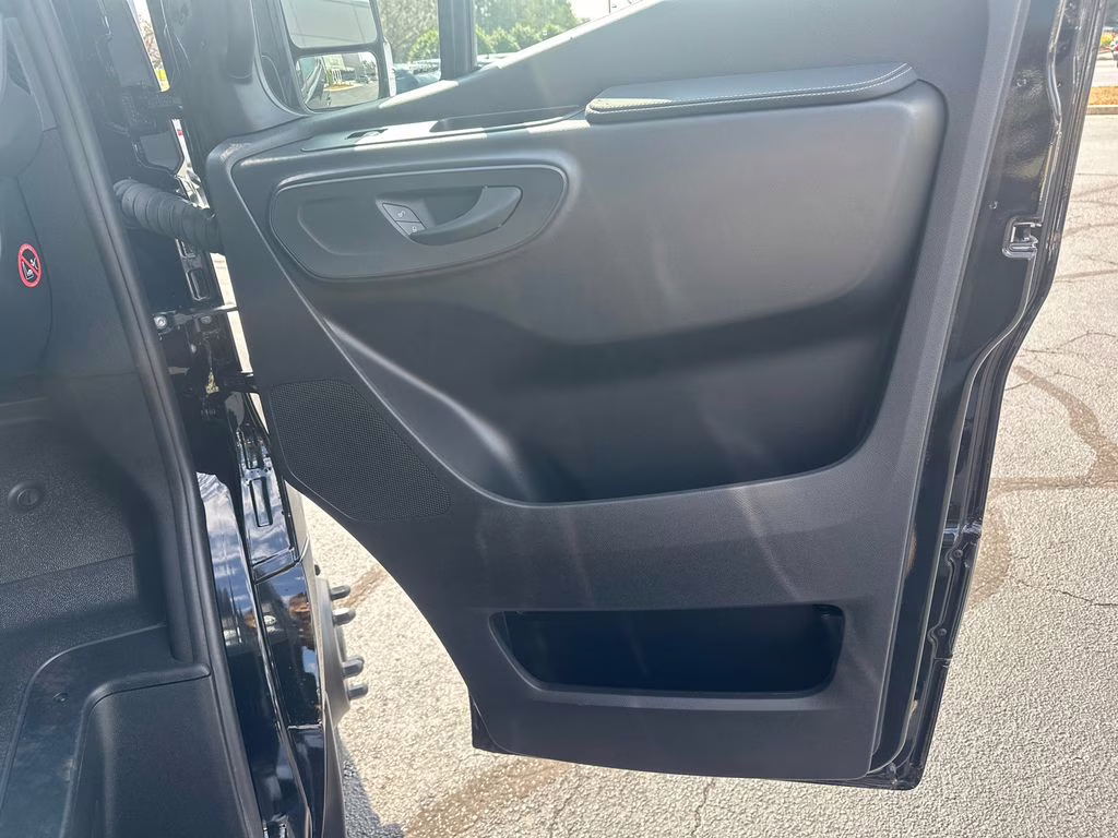 2025 Obsidian Mercedes-Benz Sprinter 3500 Cargo 170 WB RWD Van