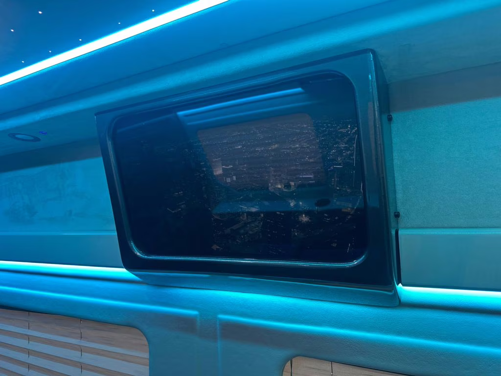 2025 Obsidian Mercedes-Benz Sprinter 3500 Cargo 170 WB RWD Van