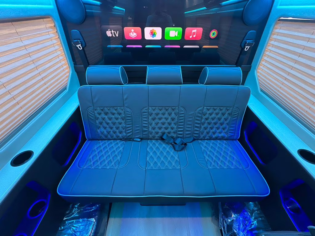 2025 Obsidian Mercedes-Benz Sprinter 3500 Cargo 170 WB RWD Van