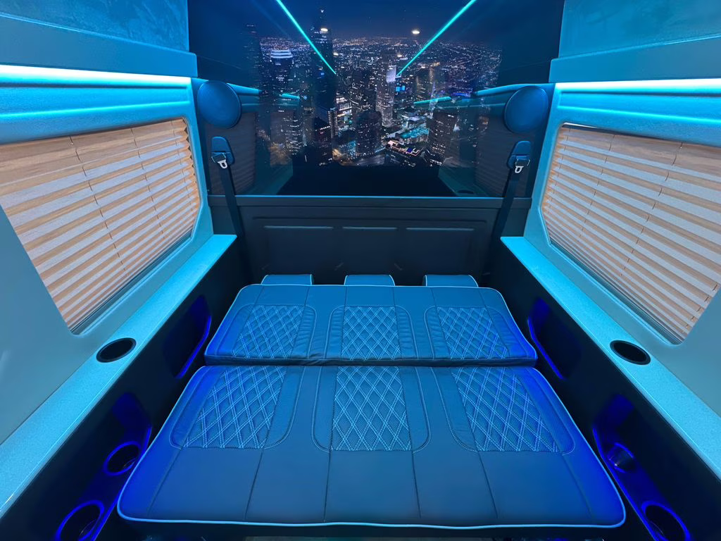 2025 Obsidian Mercedes-Benz Sprinter 3500 Cargo 170 WB RWD Van