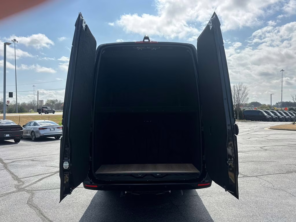 2025 Obsidian Mercedes-Benz Sprinter 3500 Cargo 170 WB RWD Van