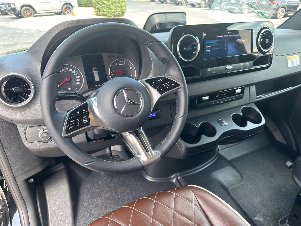 2025 Obsidian Mercedes-Benz Sprinter 3500 Cargo 170 WB RWD Van